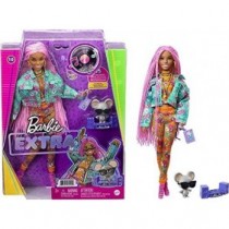 Barbie Extra Muñeca articulada con trenzas rosas y ropa de flores, accesorios de moda y mascota (Mattel GXF09)